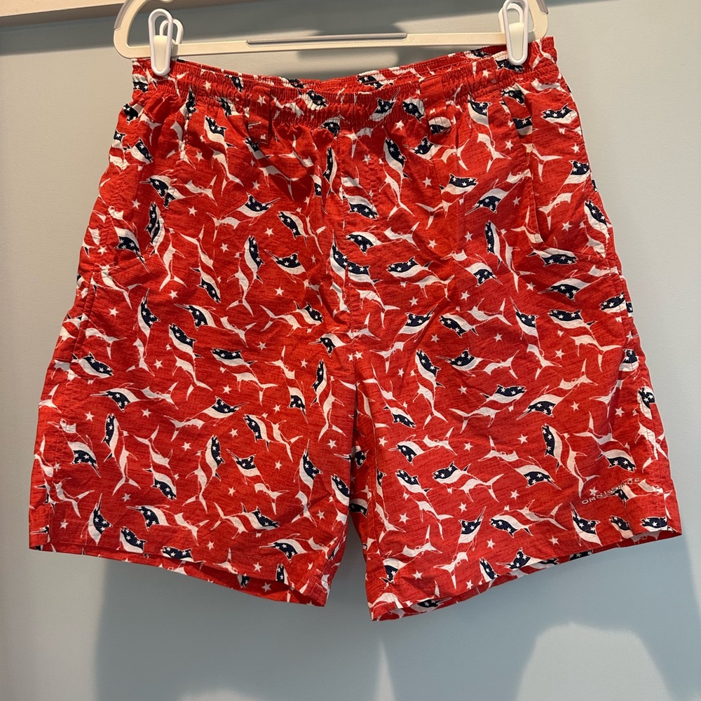 Columbia PFG shark American 🇺🇸 flag swim trunks size Medium perfect for July 4th